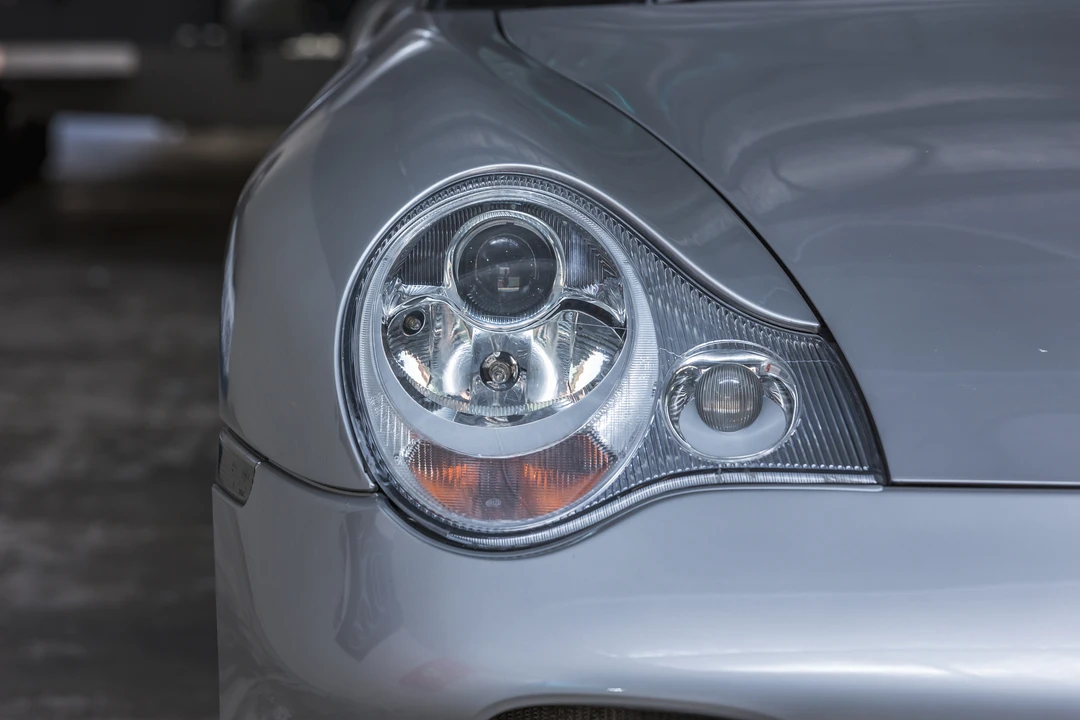 2002 Porsche 996 Turbo - Image 12 of 31