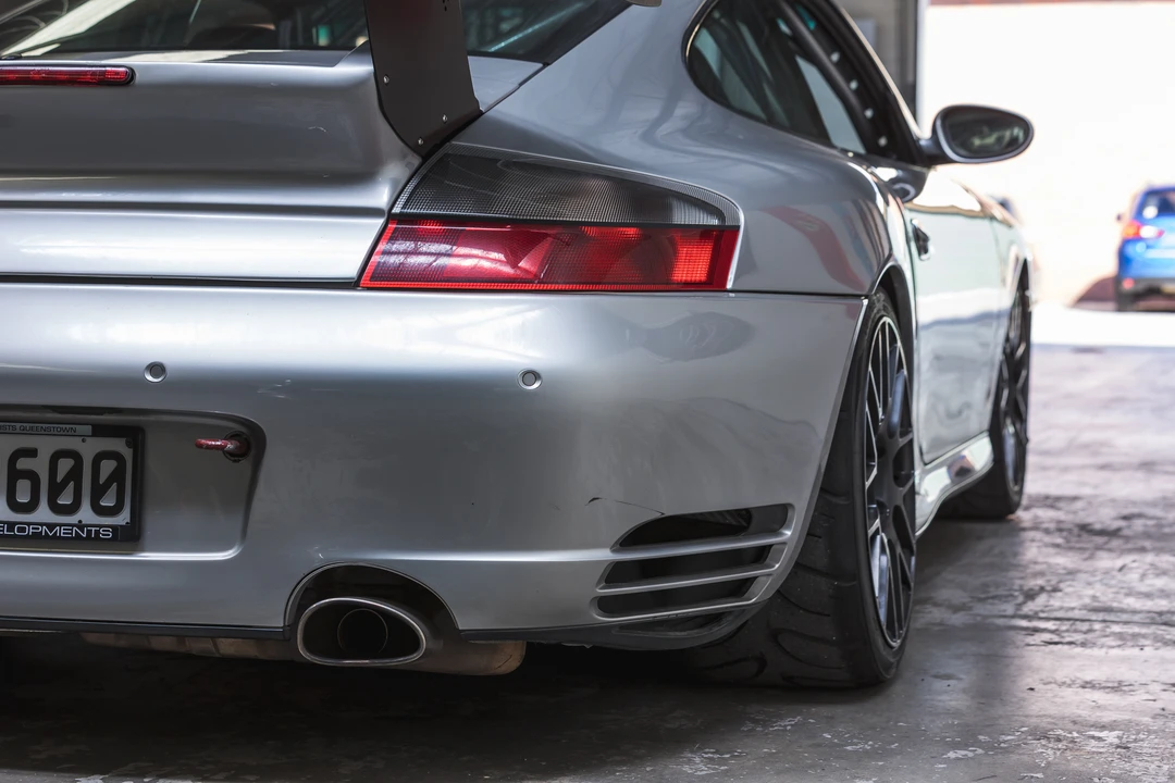 2002 Porsche 996 Turbo - Image 23 of 31