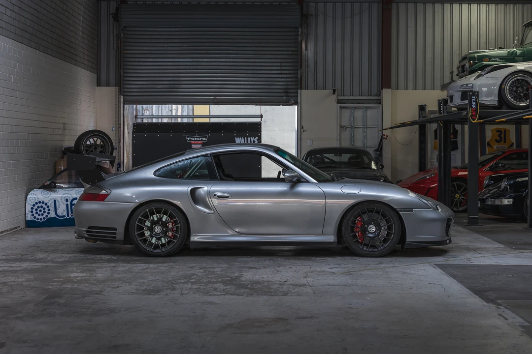 2002 Porsche 996 Turbo - Image 9 of 31