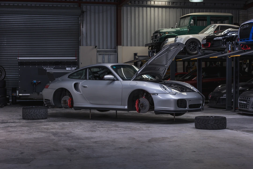 2002 Porsche 996 Turbo - Image 11 of 31