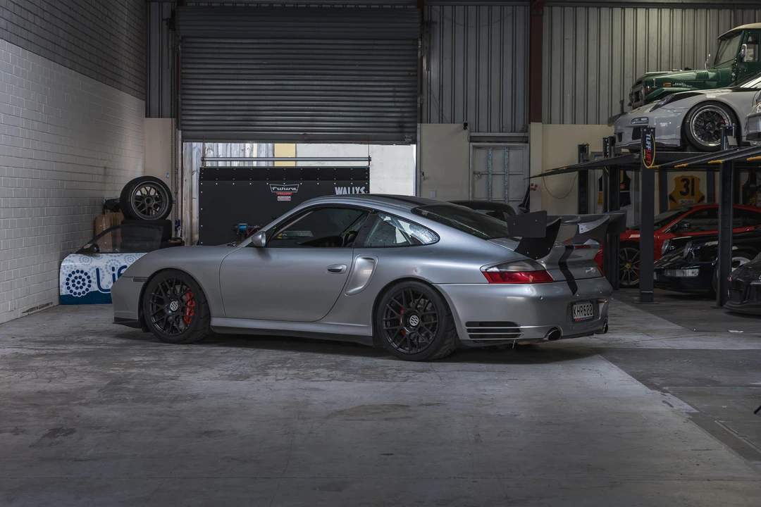 2002 Porsche 996 Turbo - Image 6 of 31