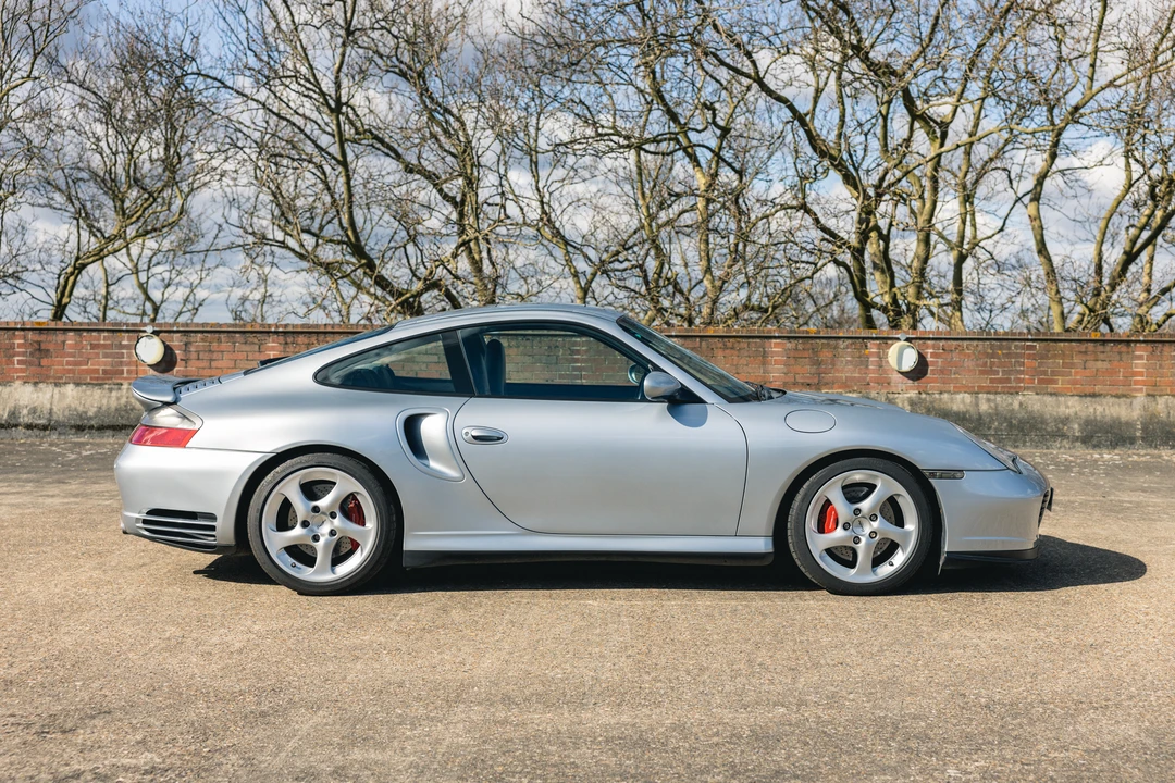 2002 Porsche 996 Turbo - Image 14 of 31