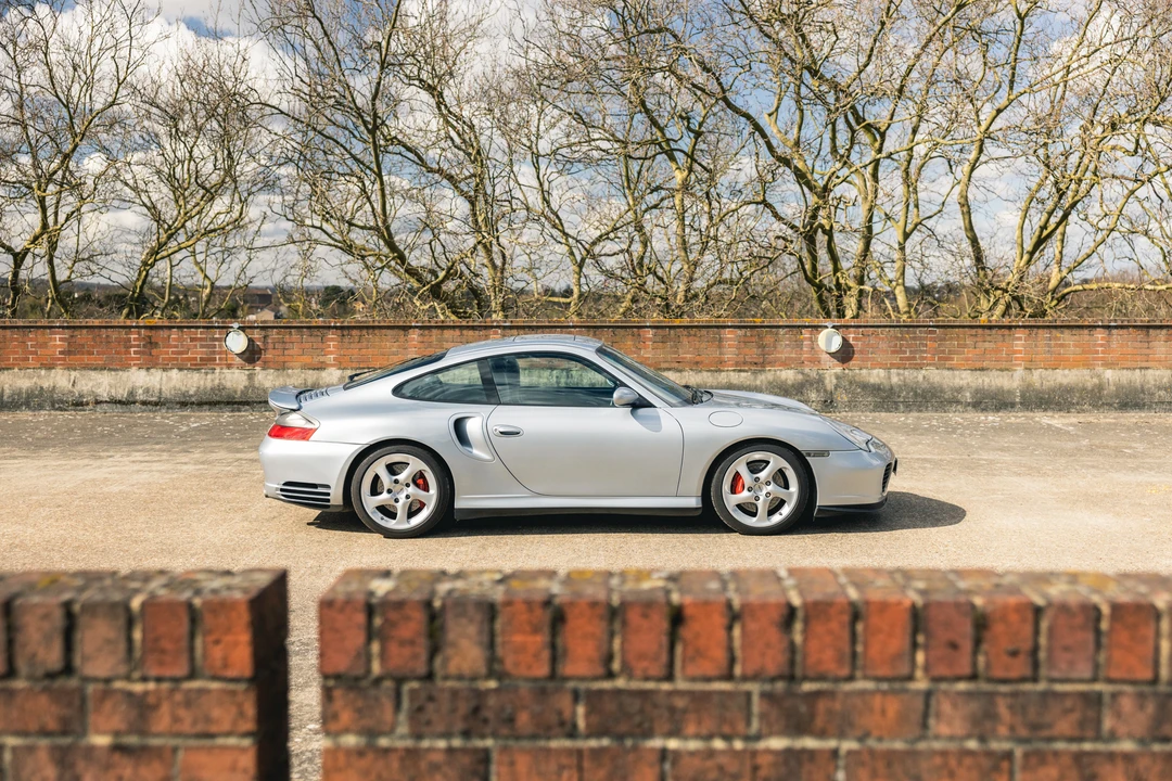 2002 Porsche 996 Turbo - Image 16 of 31