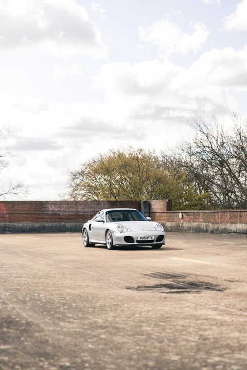 2002 Porsche 996 Turbo - Image 13 of 31