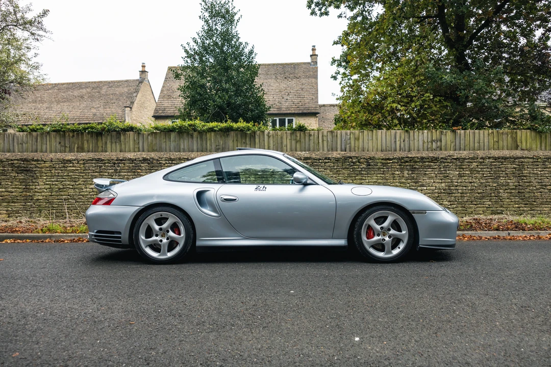 2002 Porsche 996 Turbo - Image 5 of 31