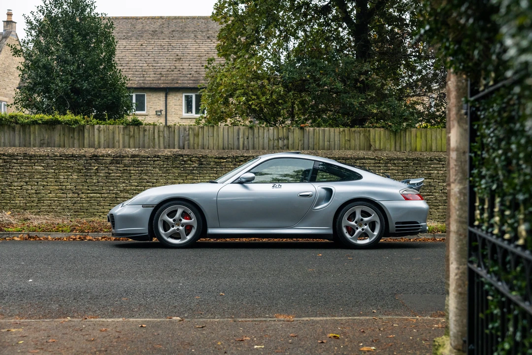2002 Porsche 996 Turbo - Image 9 of 31