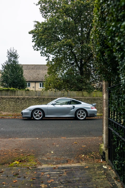 2002 Porsche 996 Turbo - Image 28 of 31