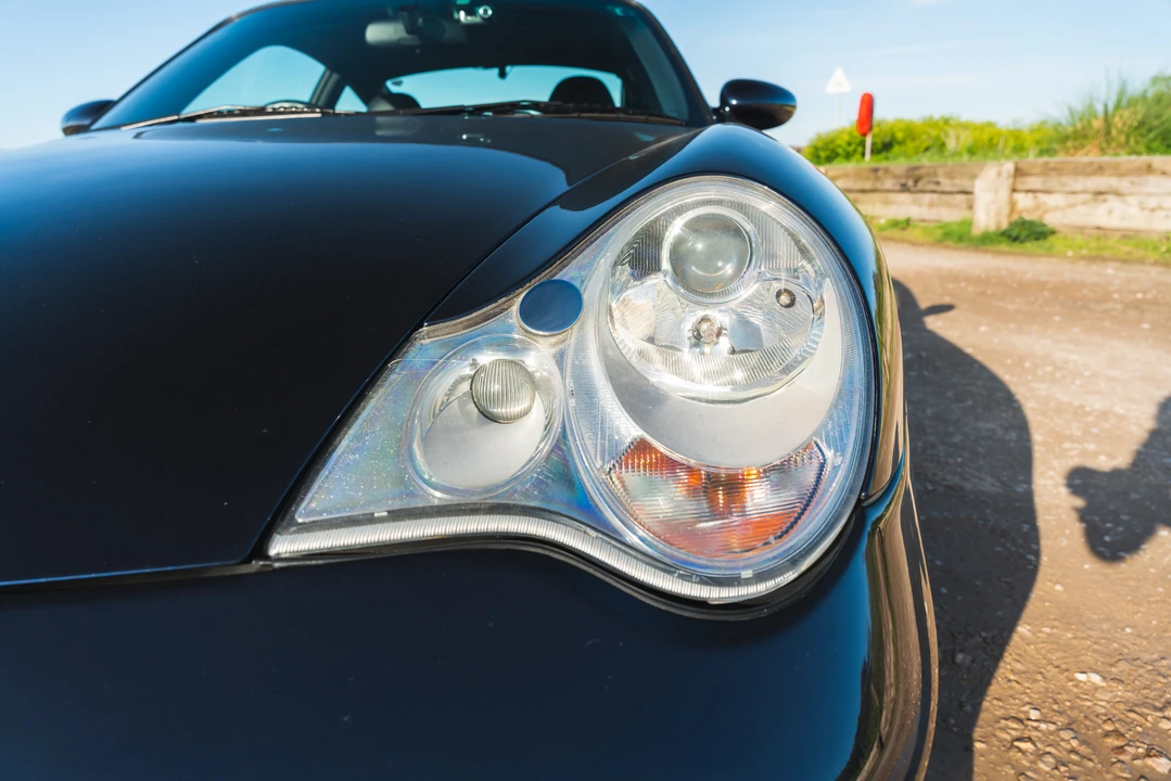 2002 Porsche 996 Turbo - Image 22 of 31