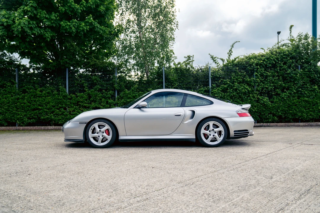 2002 Porsche 996 Turbo - Image 9 of 31