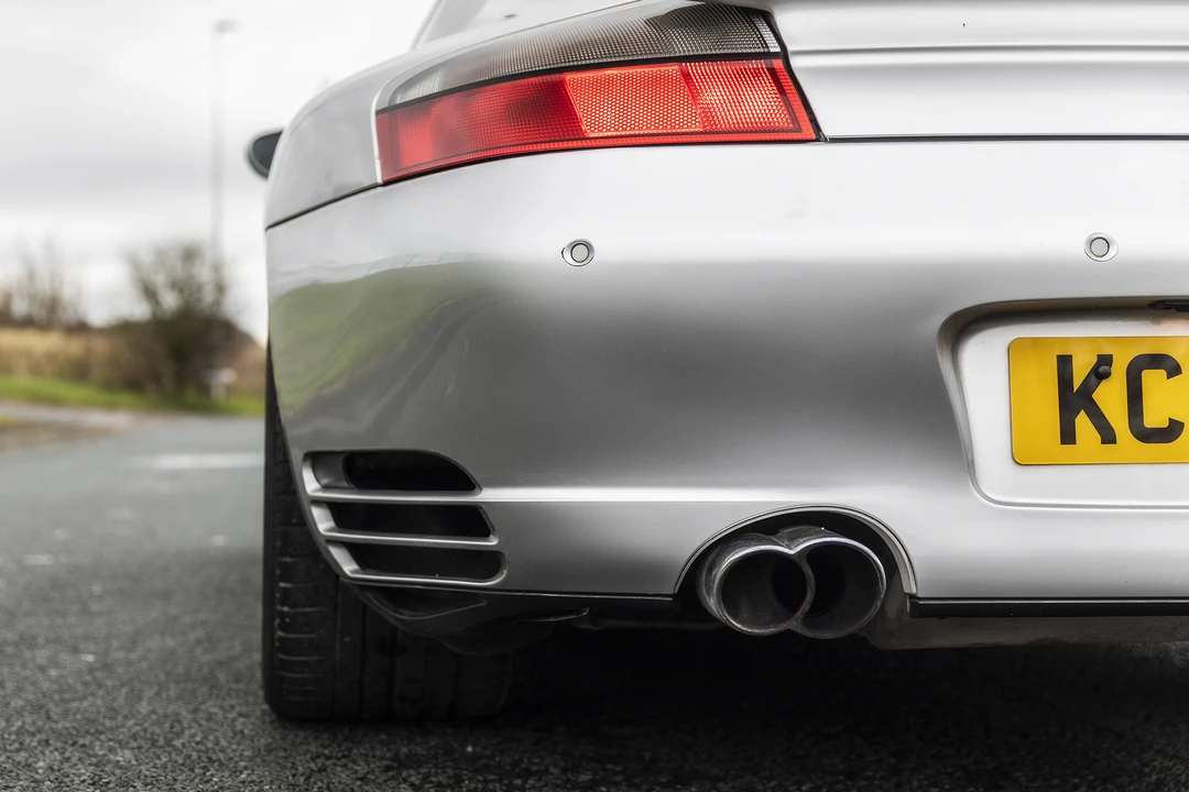 2002 Porsche 996 Turbo - Image 26 of 31