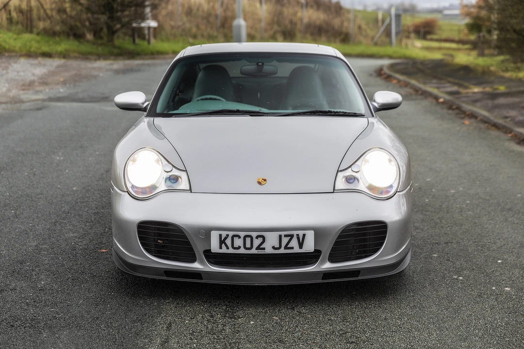 2002 Porsche 996 Turbo - Image 9 of 31
