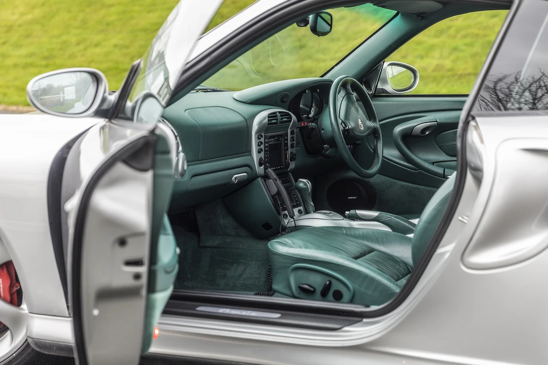 2002 Porsche 996 Turbo - Image 29 of 31