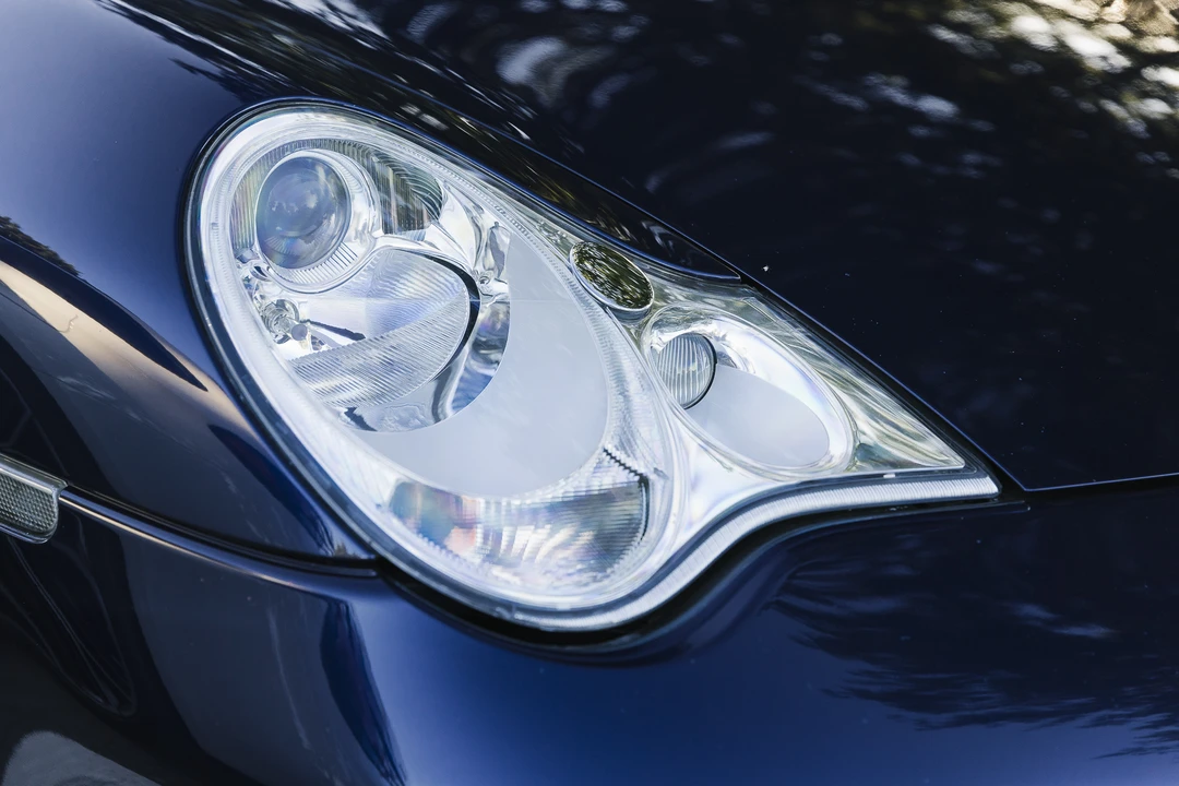 2002 Porsche 996 Turbo - Image 24 of 31