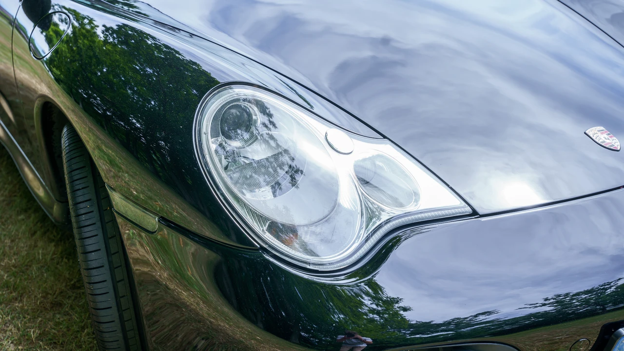 2002 Porsche 996 Turbo - Image 14 of 31