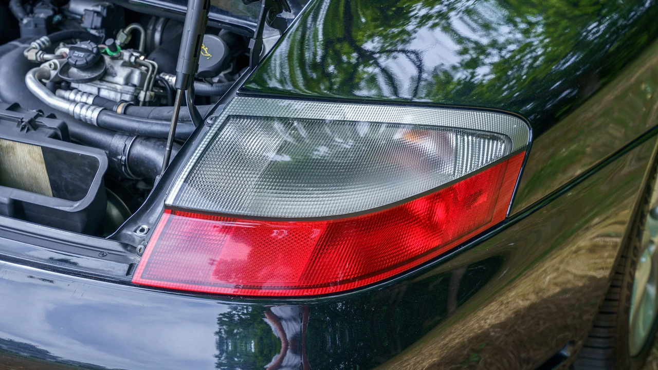 2002 Porsche 996 Turbo - Image 19 of 31