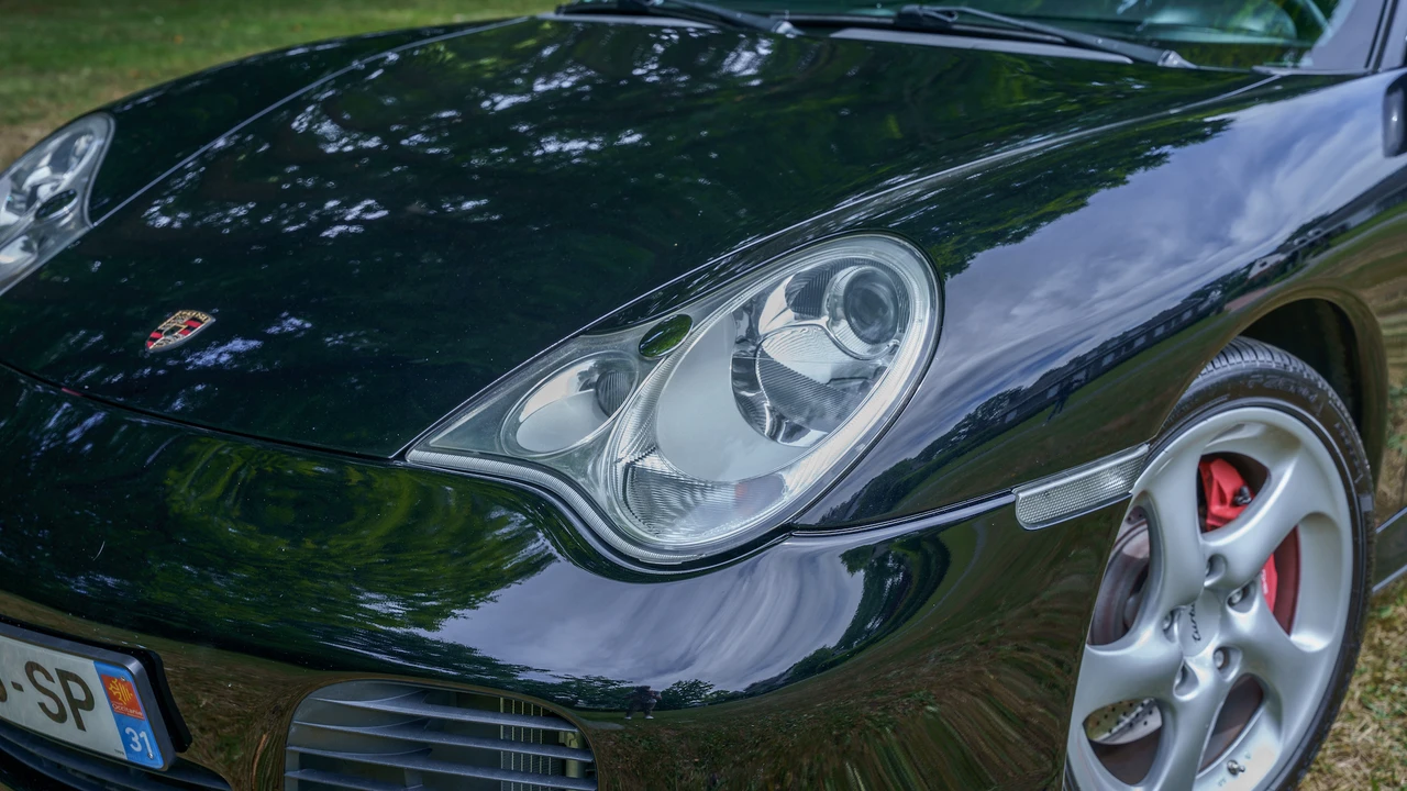2002 Porsche 996 Turbo - Image 17 of 31