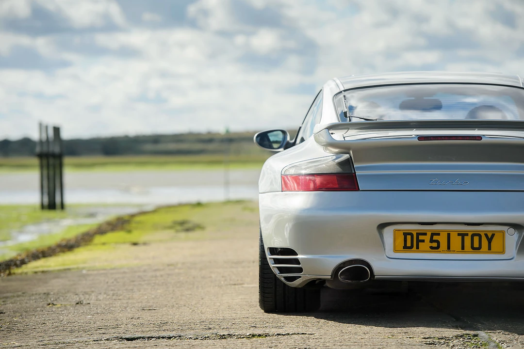 2002 Porsche 996 Turbo - Image 18 of 31