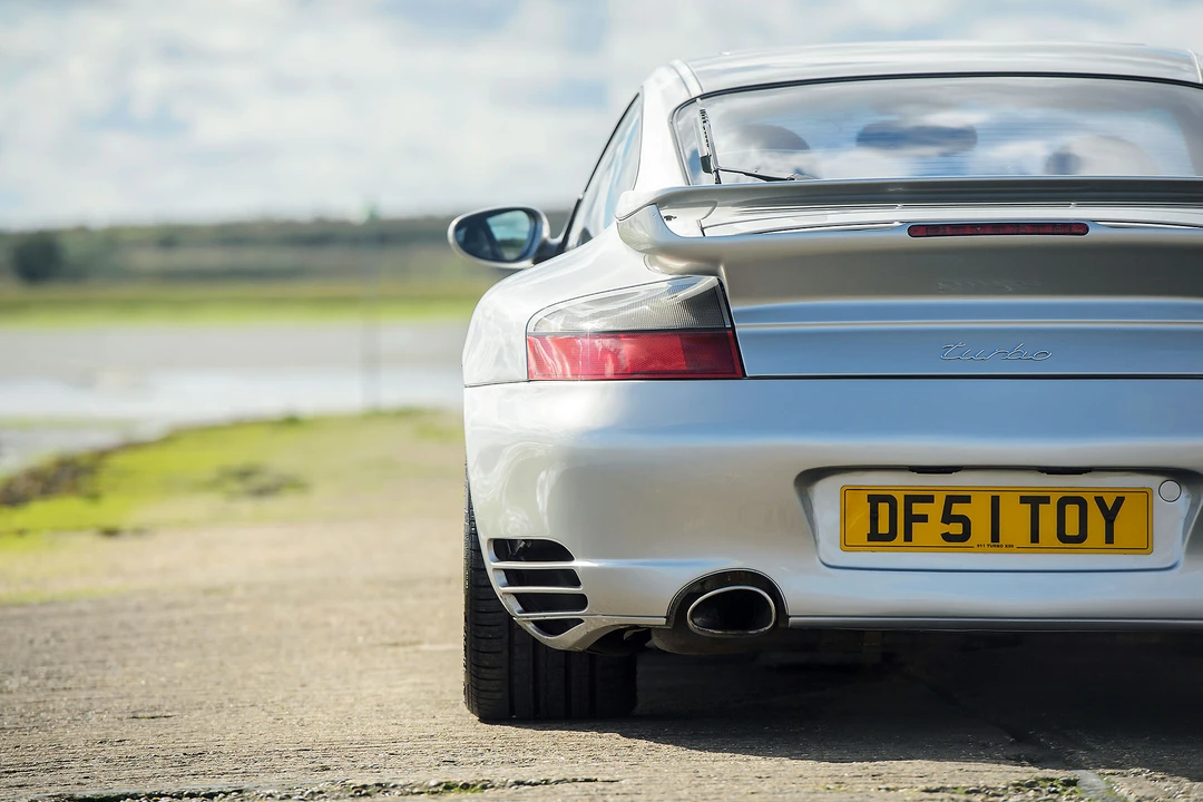 2002 Porsche 996 Turbo - Image 19 of 31