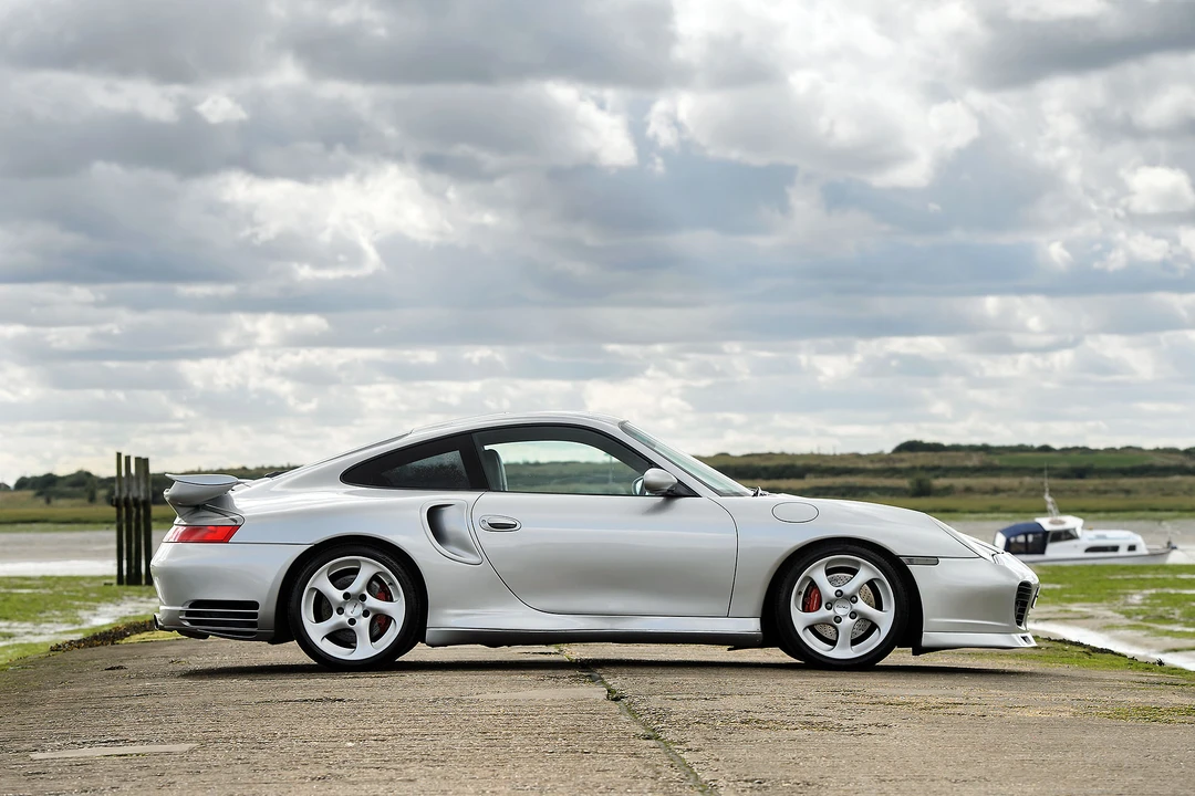 2002 Porsche 996 Turbo - Image 5 of 31