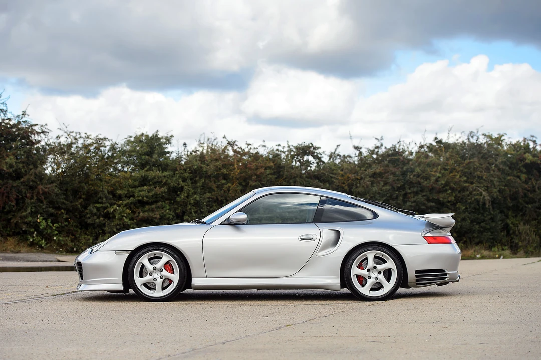 2002 Porsche 996 Turbo - Image 9 of 31