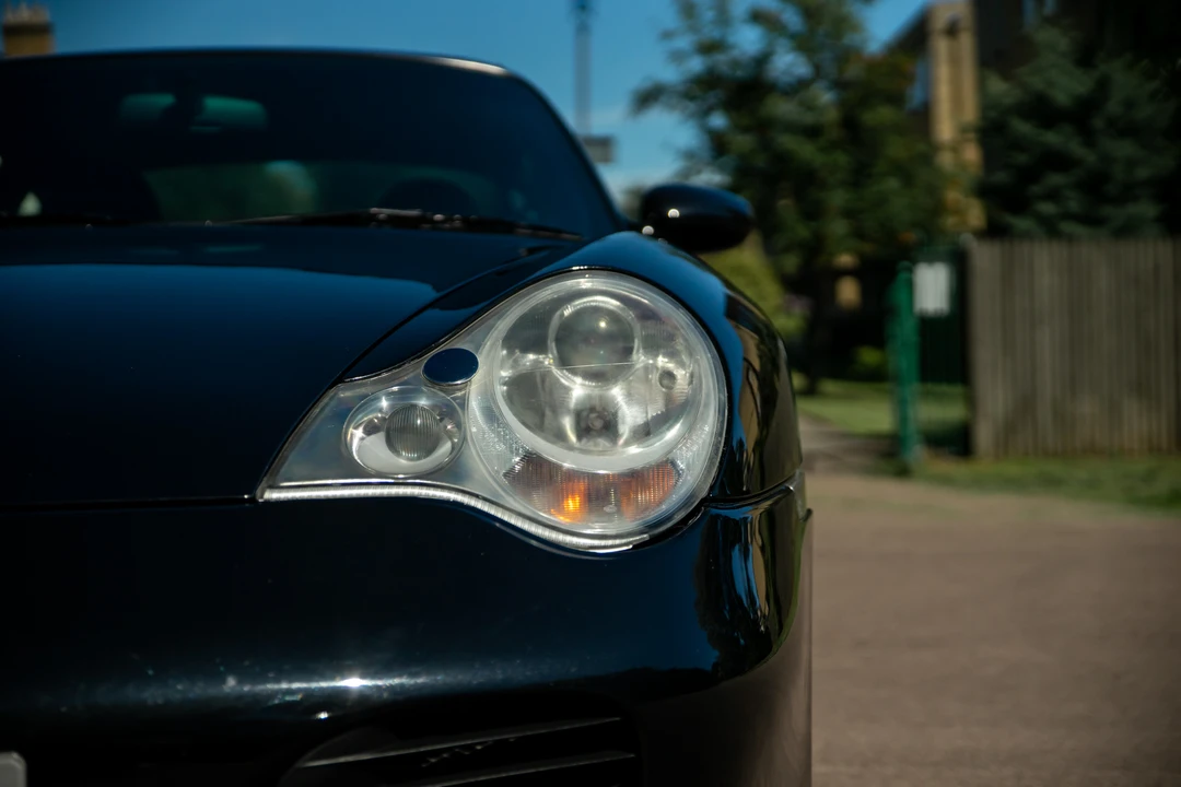 2002 Porsche 996 Turbo - Image 30 of 31