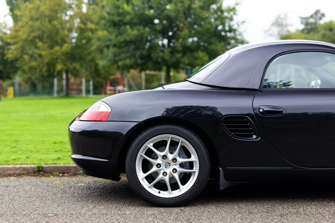 2002 Porsche 986 Boxster - Image 15 of 31