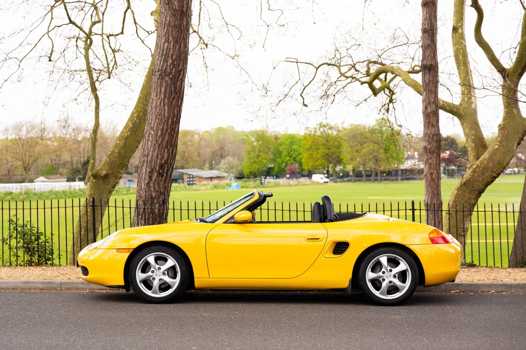 2002 Porsche 986 Boxster - Image 11 of 31