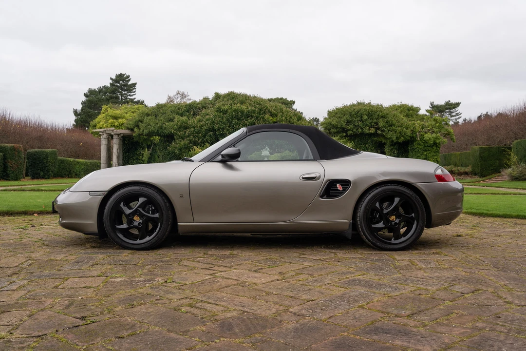 2002 Porsche 986 Boxster S - Image 9 of 31