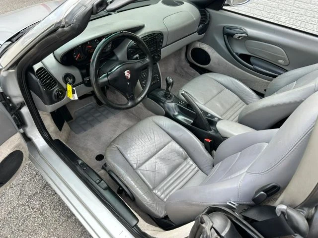 2002 Porsche 986 Boxster - Image 22 of 31