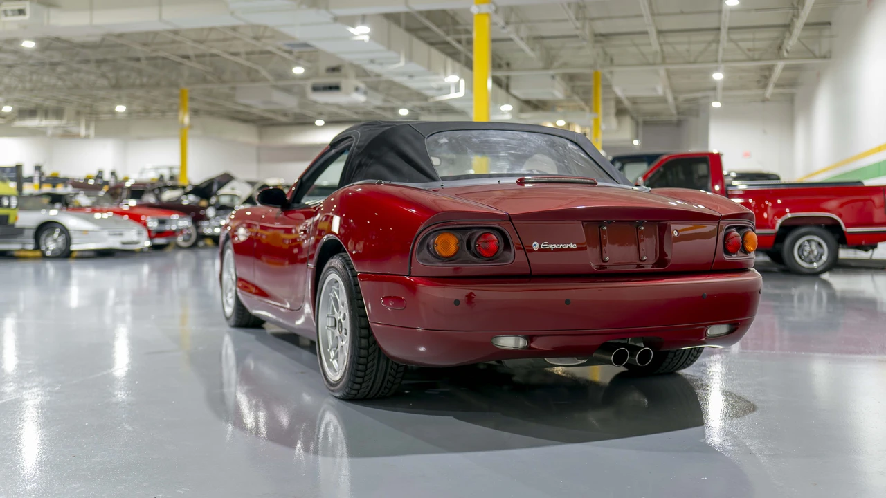 2002 Panoz Esperante - Image 13 of 31