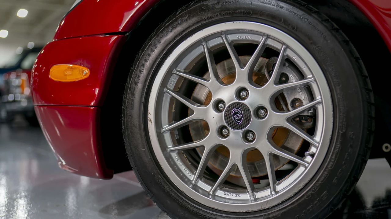 2002 Panoz Esperante - Image 30 of 31