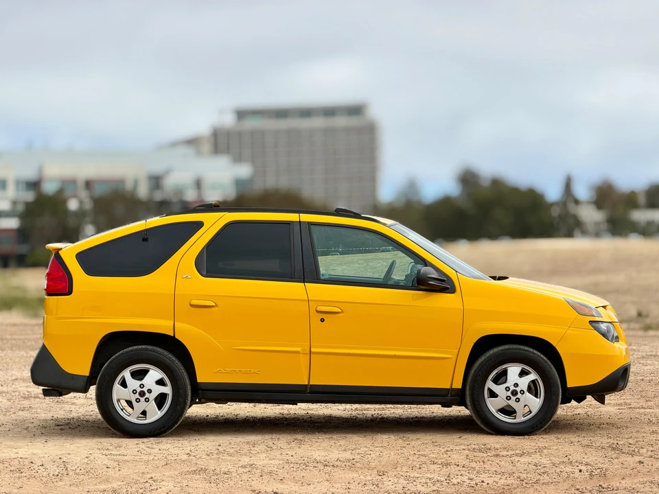 2002 Pontiac Aztek - Image 25 of 31