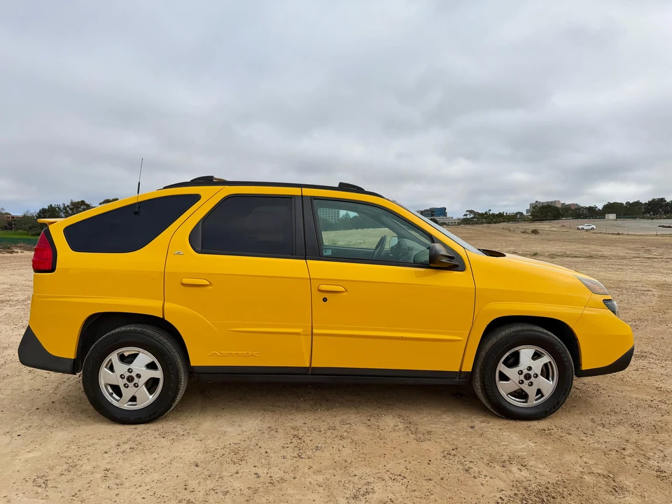 2002 Pontiac Aztek - Image 24 of 31