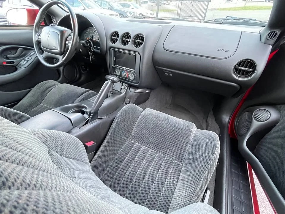 2002 Pontiac Firebird 4th Gen - Image 15 of 20
