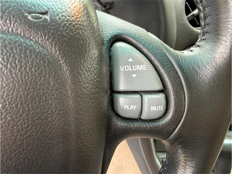 2002 Pontiac Firebird 4th Gen - Image 23 of 31