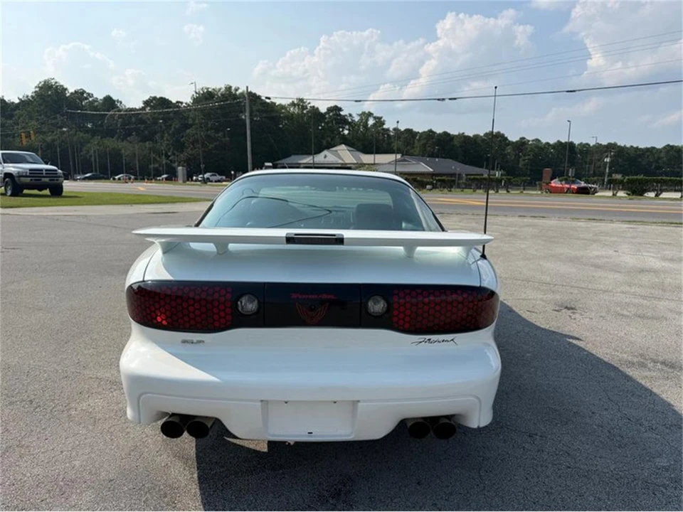 2002 Pontiac Firebird 4th Gen - Image 4 of 19