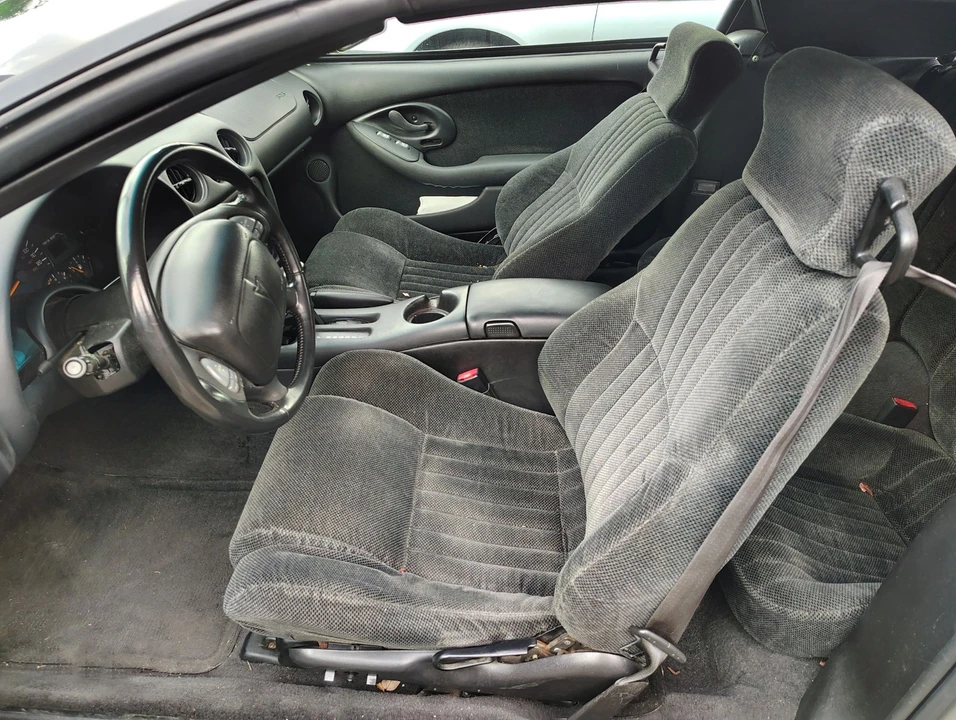 2002 Pontiac Firebird 4th Gen - Image 6 of 17