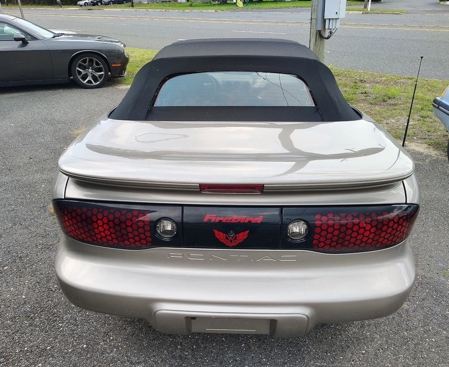 2002 Pontiac Firebird 4th Gen - Image 5 of 17