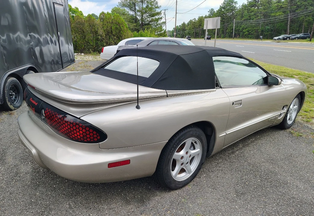 2002 Pontiac Firebird 4th Gen - Image 3 of 17