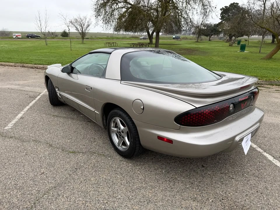 2002 Pontiac Firebird 4th Gen - Image 5 of 12
