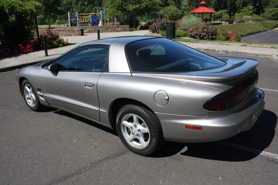 2002 Pontiac Firebird 4th Gen - Image 2 of 9