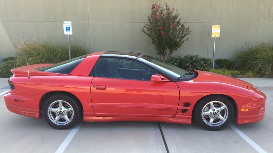 2002 Pontiac Firebird 4th Gen - Image 2 of 7