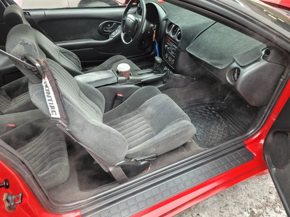 2002 Pontiac Firebird 4th Gen - Image 11 of 16