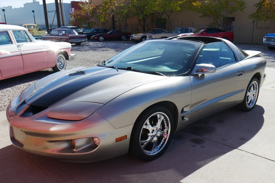 2002 Pontiac Firebird 4th Gen - Image 10 of 12