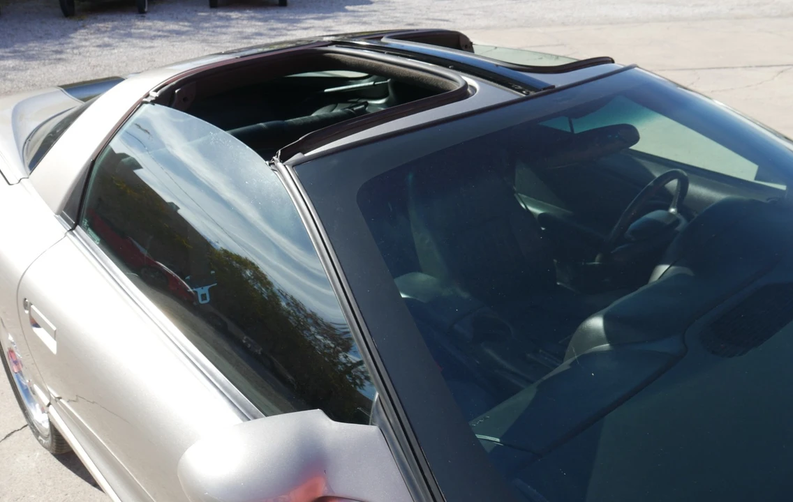 2002 Pontiac Firebird 4th Gen - Image 12 of 12