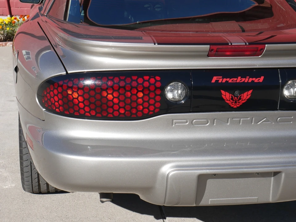 2002 Pontiac Firebird 4th Gen - Image 6 of 12