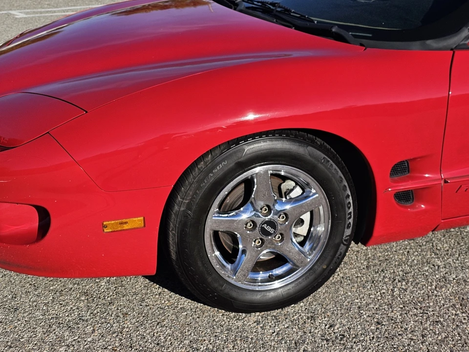 2002 Pontiac Firebird 4th Gen - Image 25 of 31
