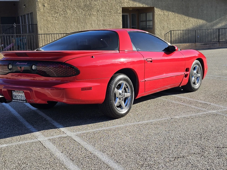 2002 Pontiac Firebird 4th Gen - Image 4 of 31