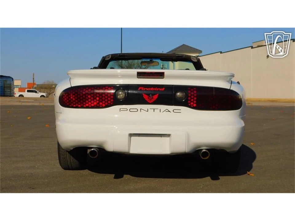 2002 Pontiac Firebird 4th Gen - Image 21 of 31