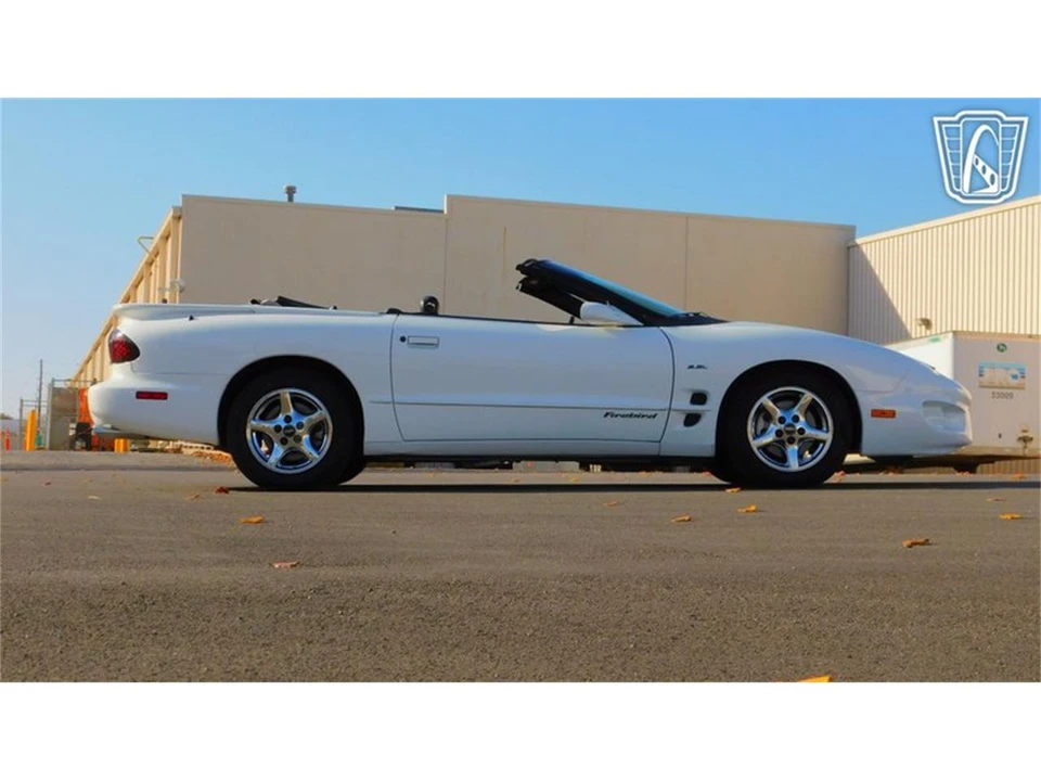 2002 Pontiac Firebird 4th Gen - Image 31 of 31